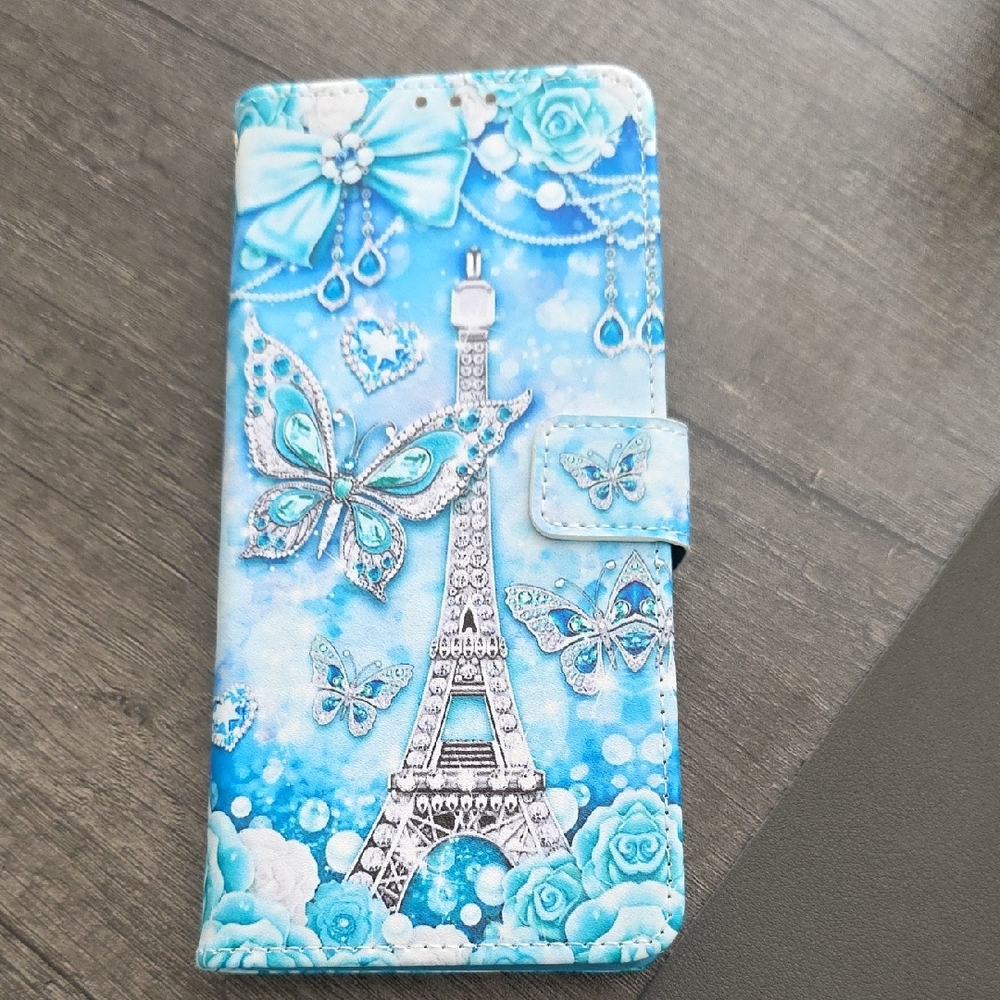 Elegant Blue Eiffel Tower Phone Case with Butterfly Design